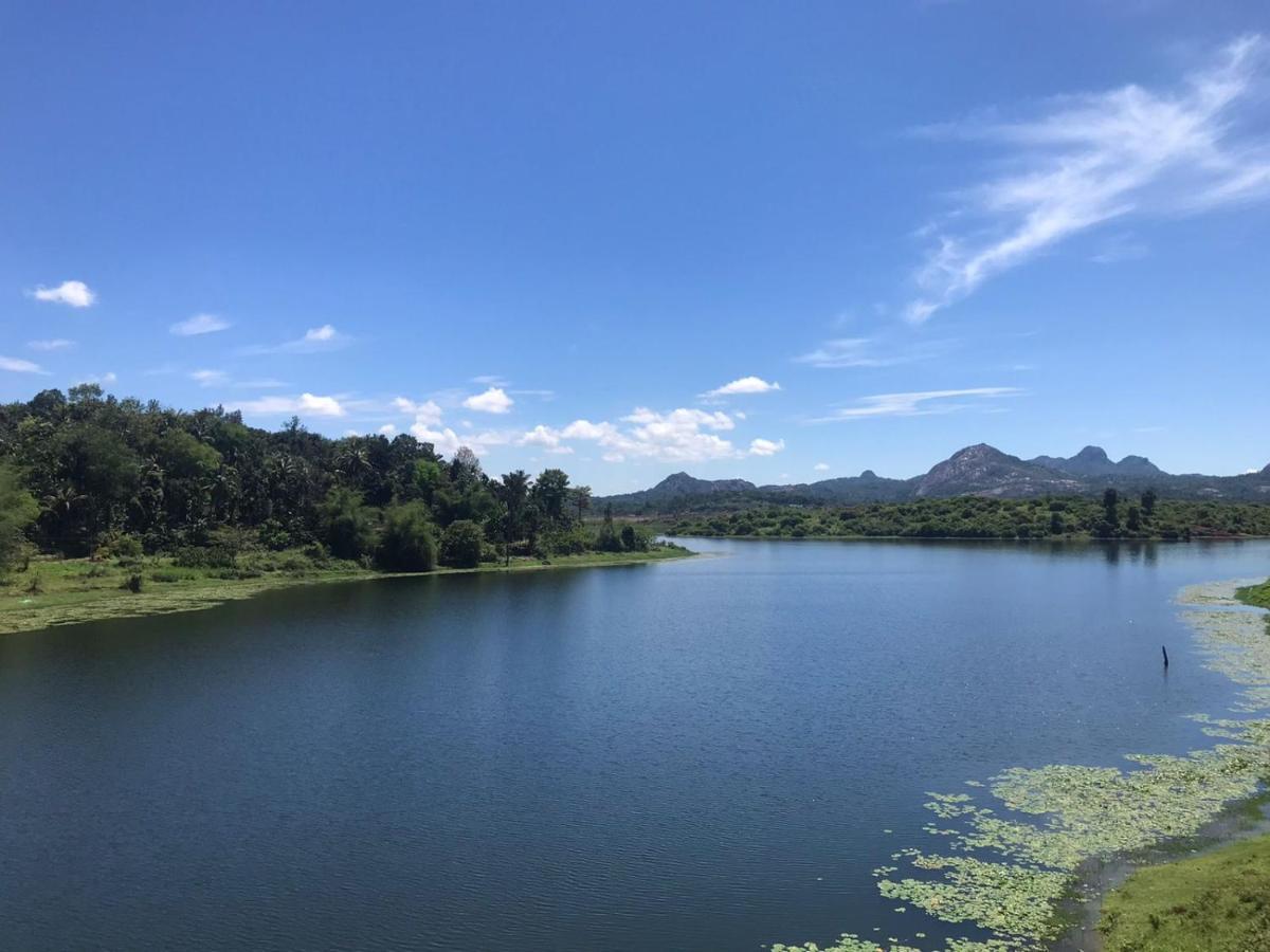 וואיאנאד Karapuzha Village Resort מראה חיצוני תמונה