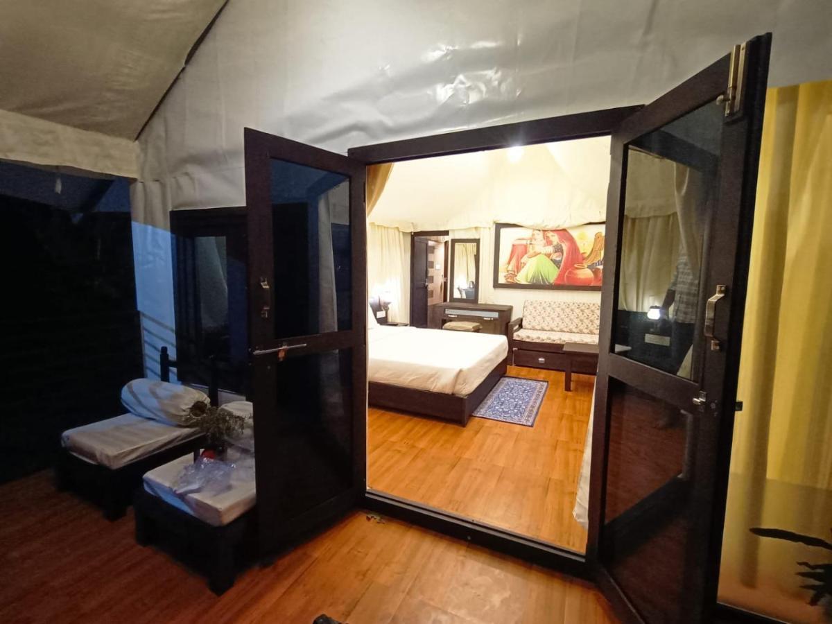 וואיאנאד Karapuzha Village Resort מראה חיצוני תמונה