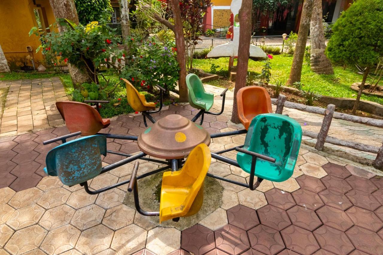 וואיאנאד Karapuzha Village Resort מראה חיצוני תמונה