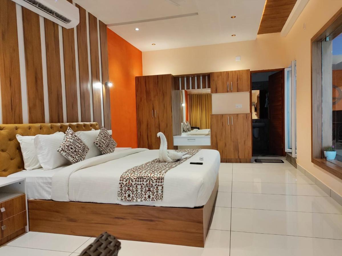 וואיאנאד Karapuzha Village Resort מראה חיצוני תמונה
