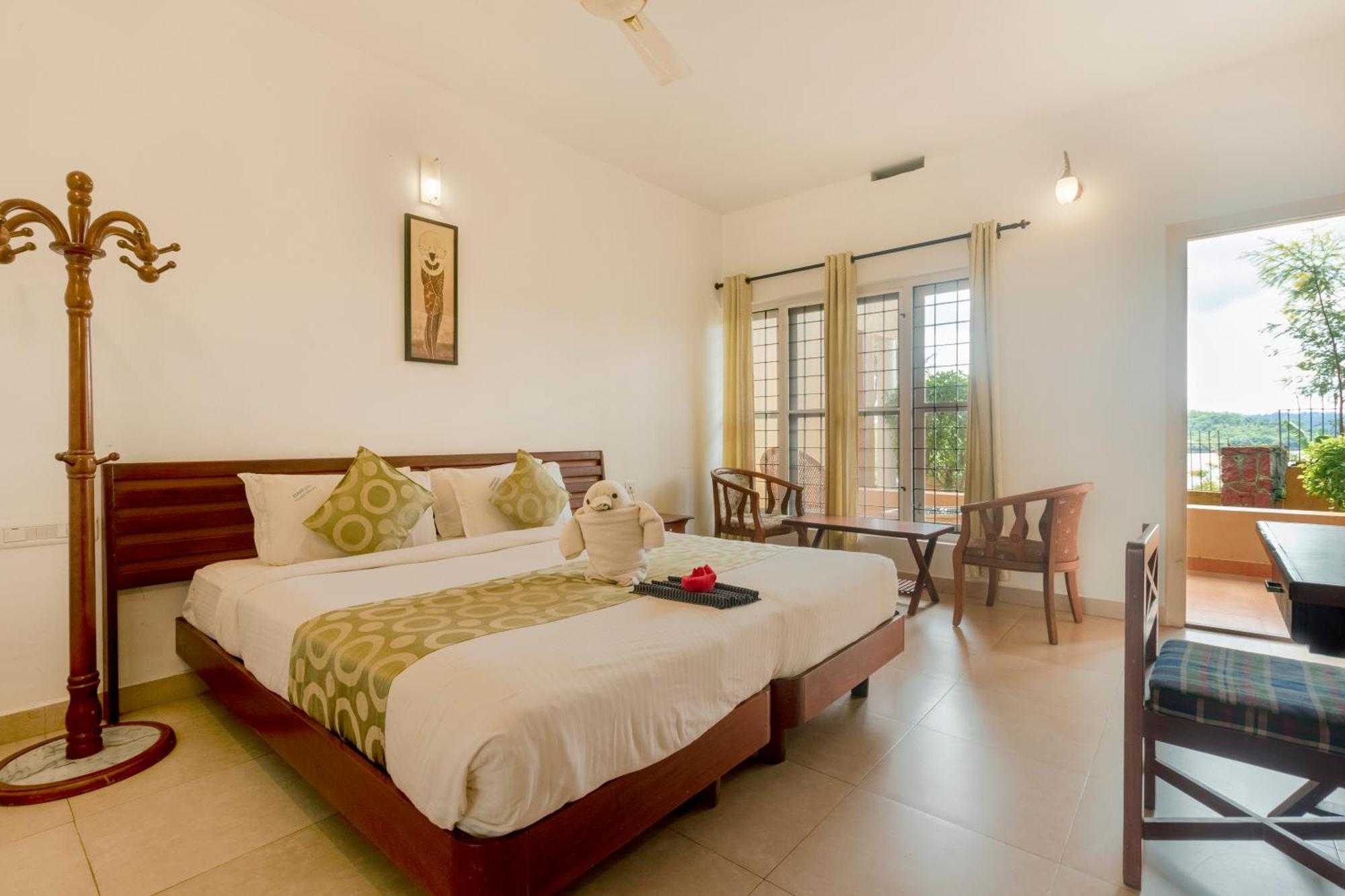 וואיאנאד Karapuzha Village Resort מראה חיצוני תמונה